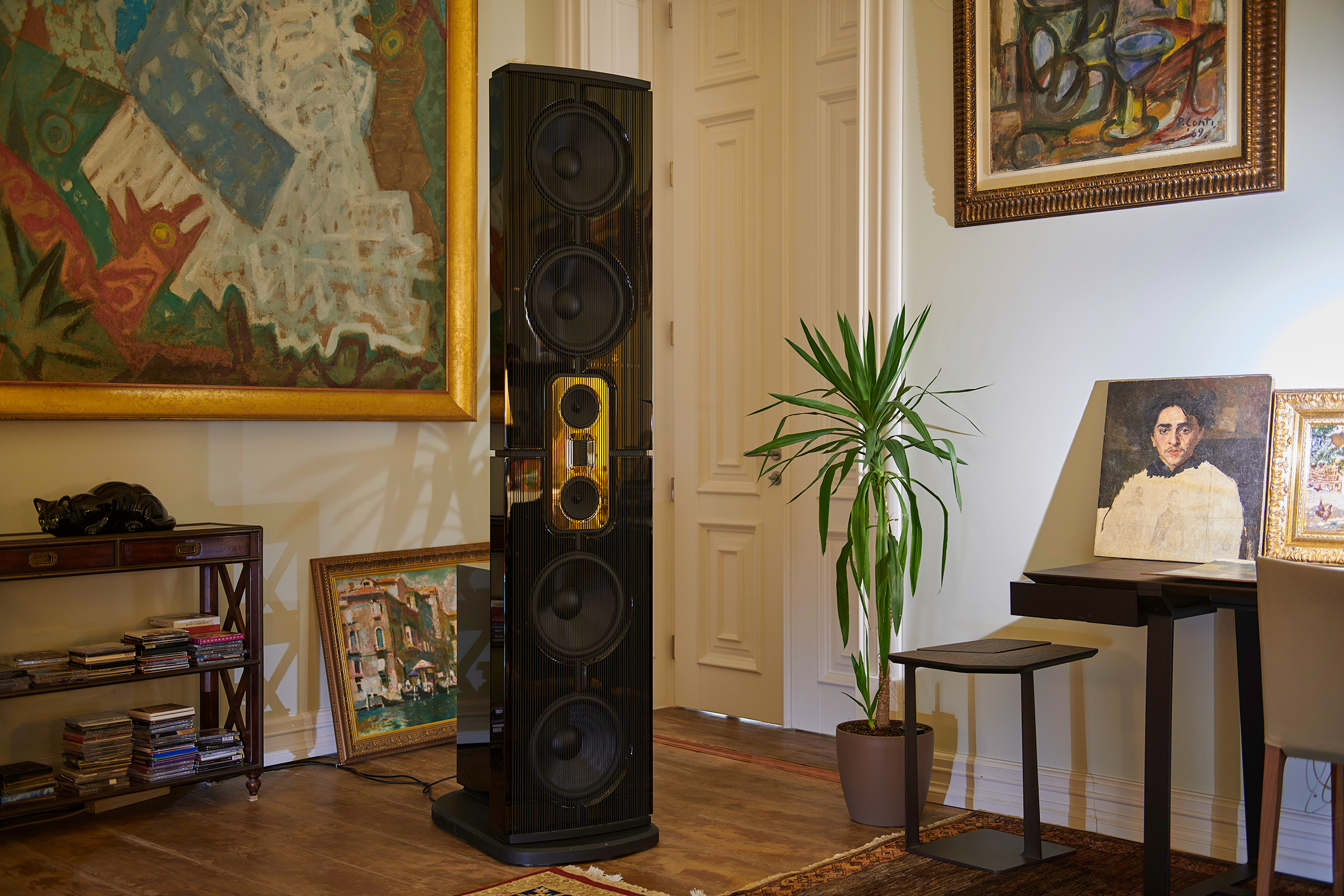 Steinway & Sons Model D speaker in Ukraine