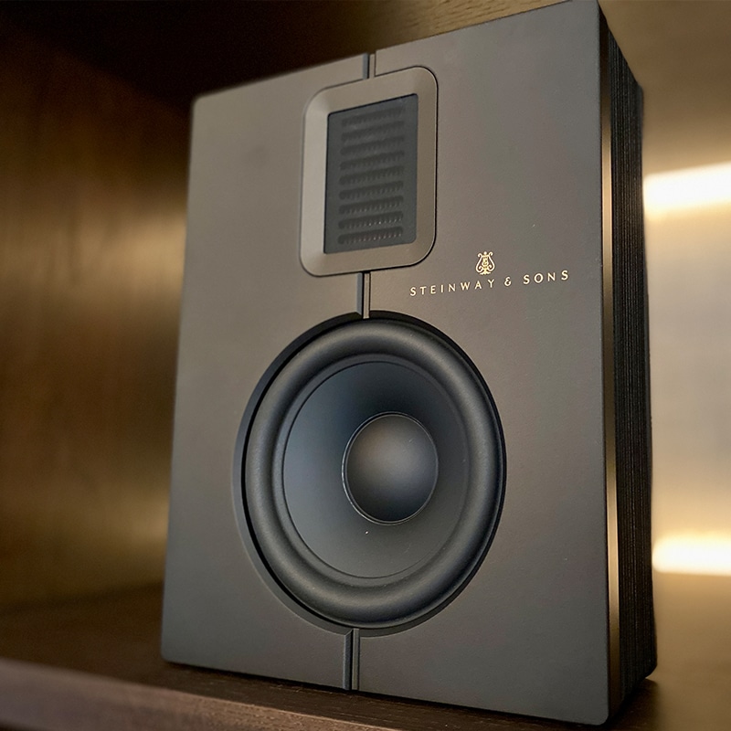 Steinway & Sons Model S-15